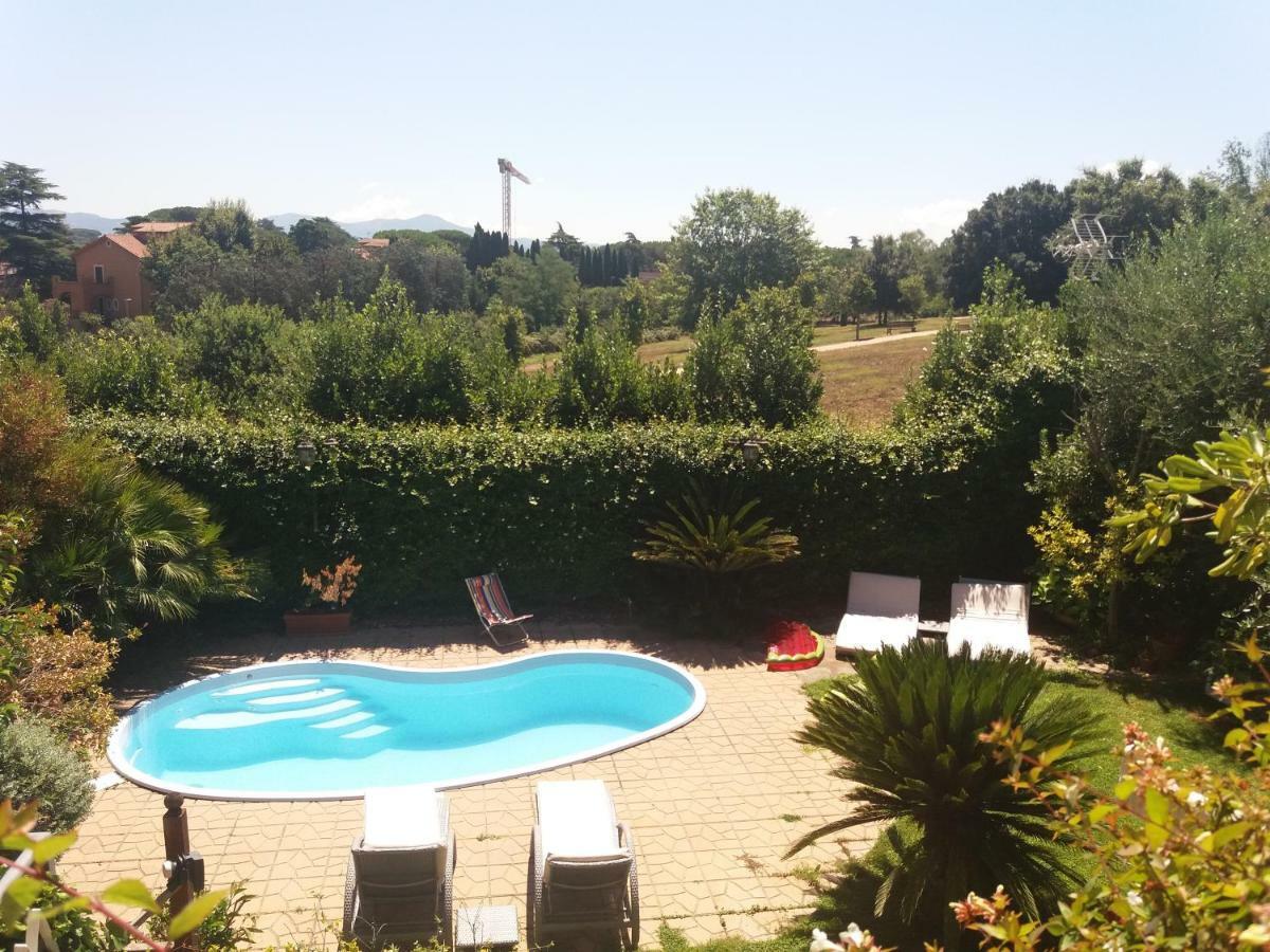 L'Affittacamere Nel Parco "Appia Antica" - Piscina A Uso Ospiti Roma Exterior foto